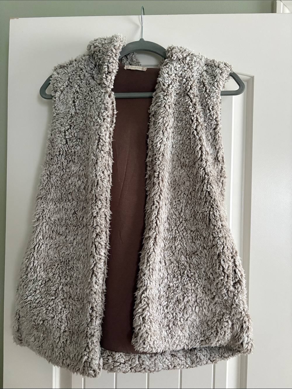 Plush Faux-Sherpa Open Vest - Light Gray
